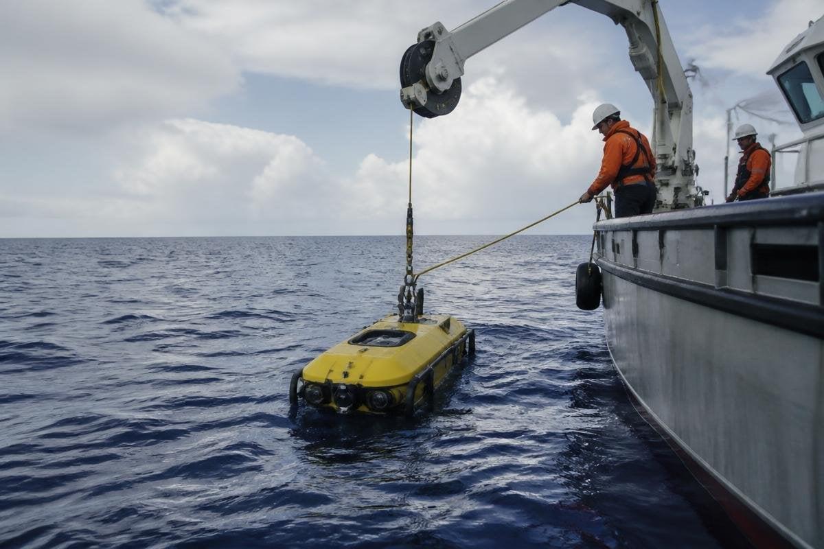 the-global-race-for-underwater-robots-will-be-judged-by-time-depth-and-data-1200x800-v1.jpg