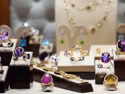 Custom Jewellery Manufacturer UK: Creating Unique Jewellery with Precision and Style